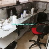 BANCONE RECEPTION componibile su misura  realizzato in metallo disponibile in vari colori IDEALE come front office o punto info. composizioni su richiesta a € 150,00 al metro lineare