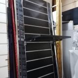 ARREDO NERO DOGATO CON MENSOLE NERE 37650